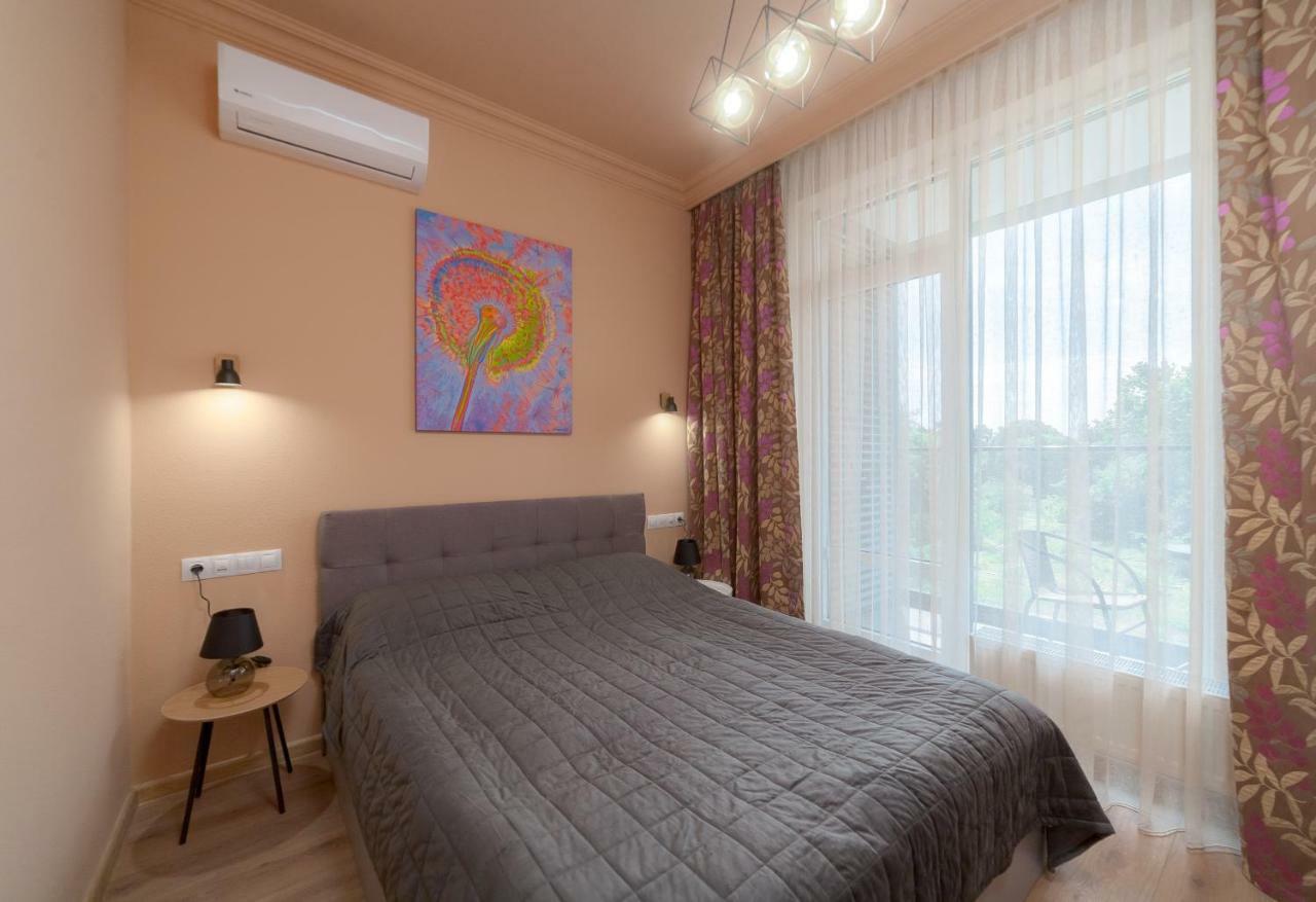 Green Apartments Одесса Экстерьер фото