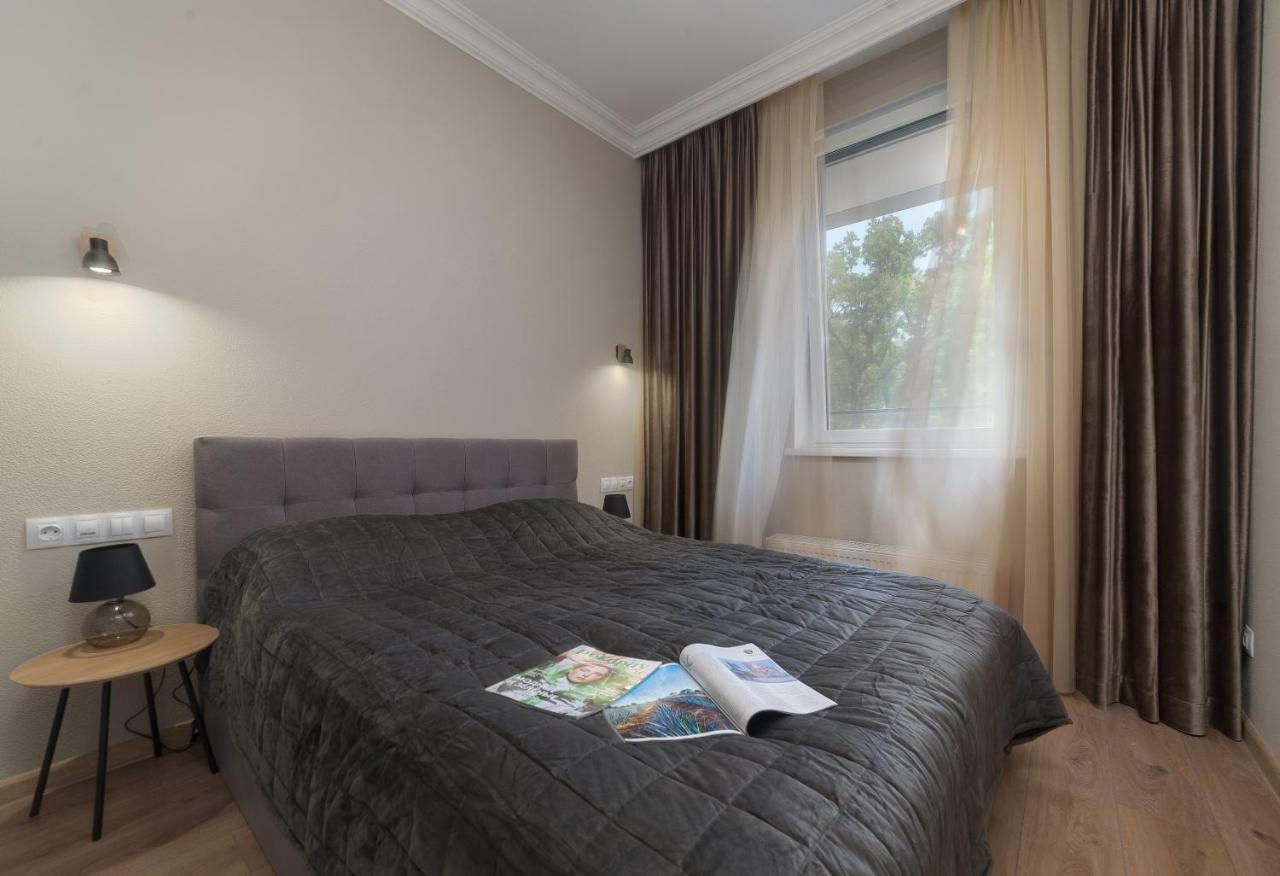 Green Apartments Одесса Экстерьер фото