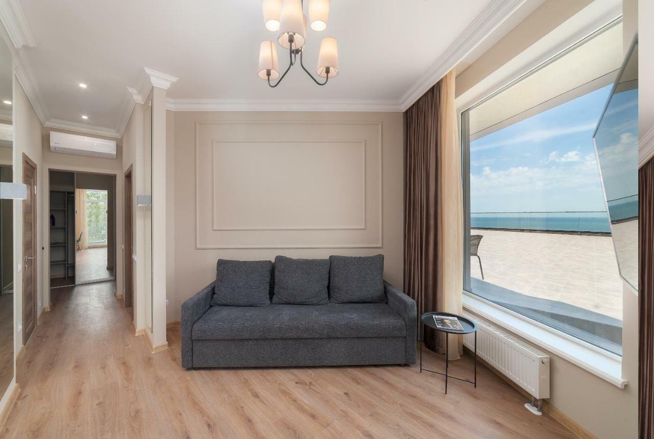 Green Apartments Одесса Экстерьер фото